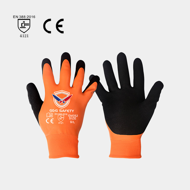 Explain the Characteristics of Nitrile Gloves and How to Maintain Nitrile Gloves?